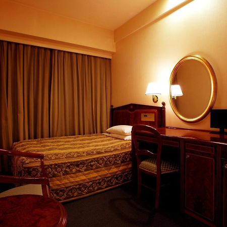 Dukes Hotel Nakasu Fukuoka  Eksteriør billede