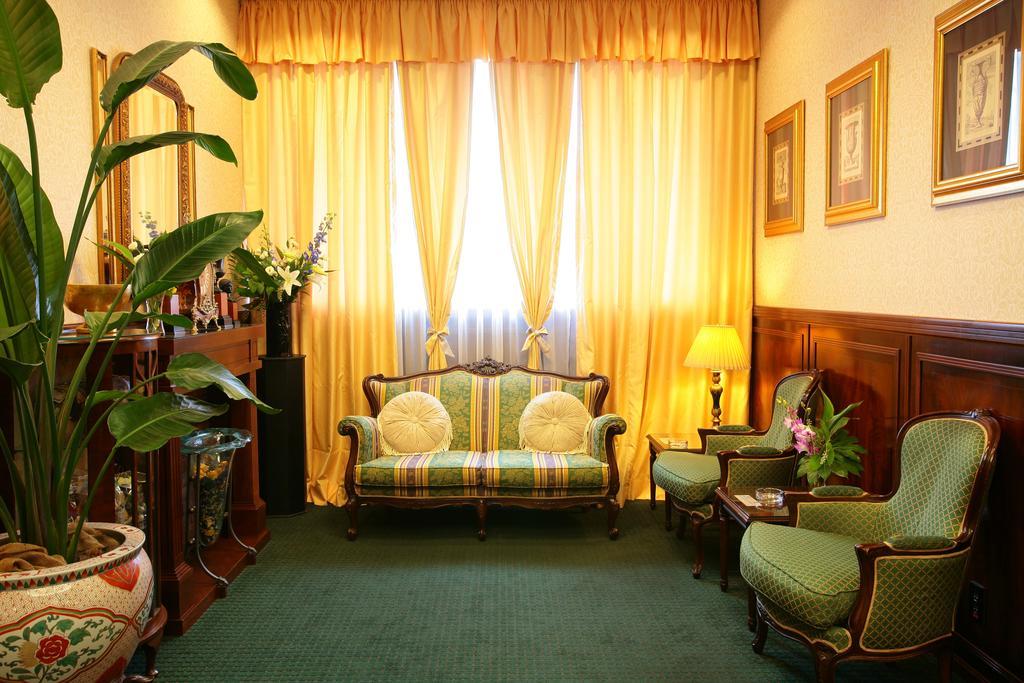 Dukes Hotel Nakasu Fukuoka  Eksteriør billede