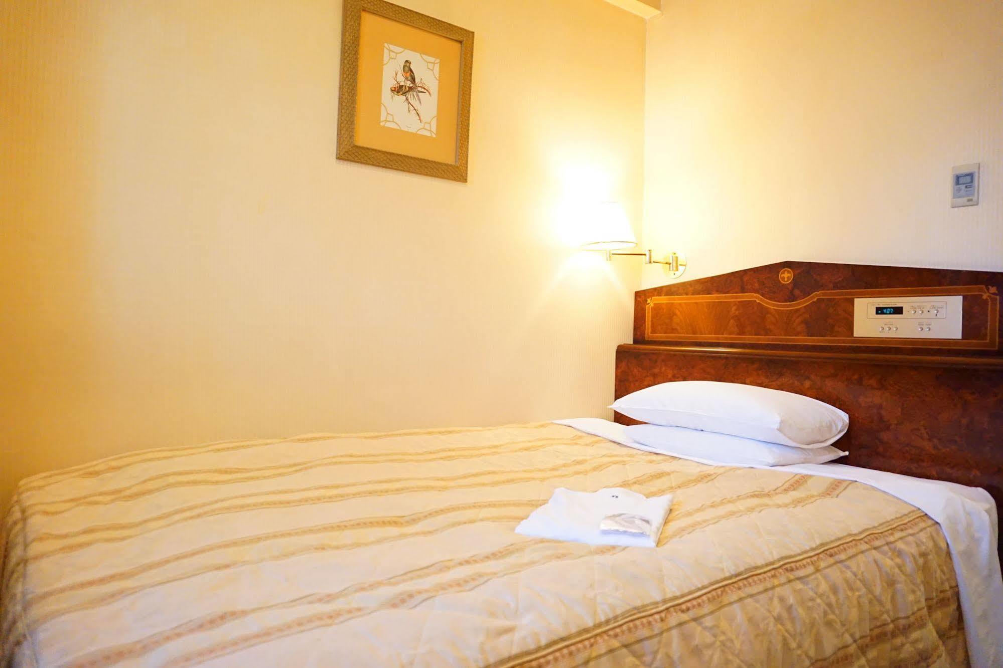 Dukes Hotel Nakasu Fukuoka  Eksteriør billede