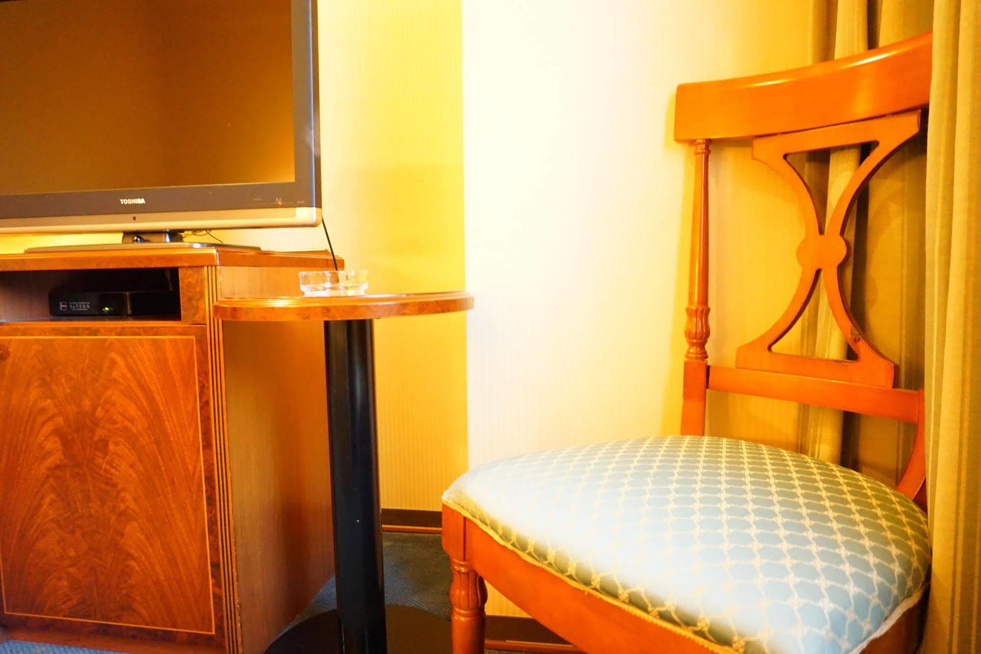 Dukes Hotel Nakasu Fukuoka  Eksteriør billede